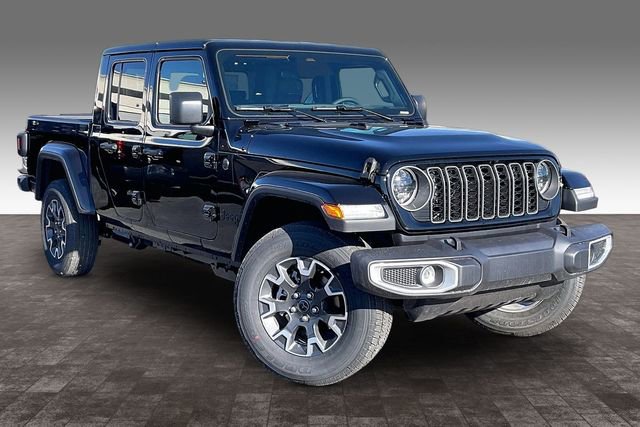 New 2026 Jeep Gladiator Sahara image 2