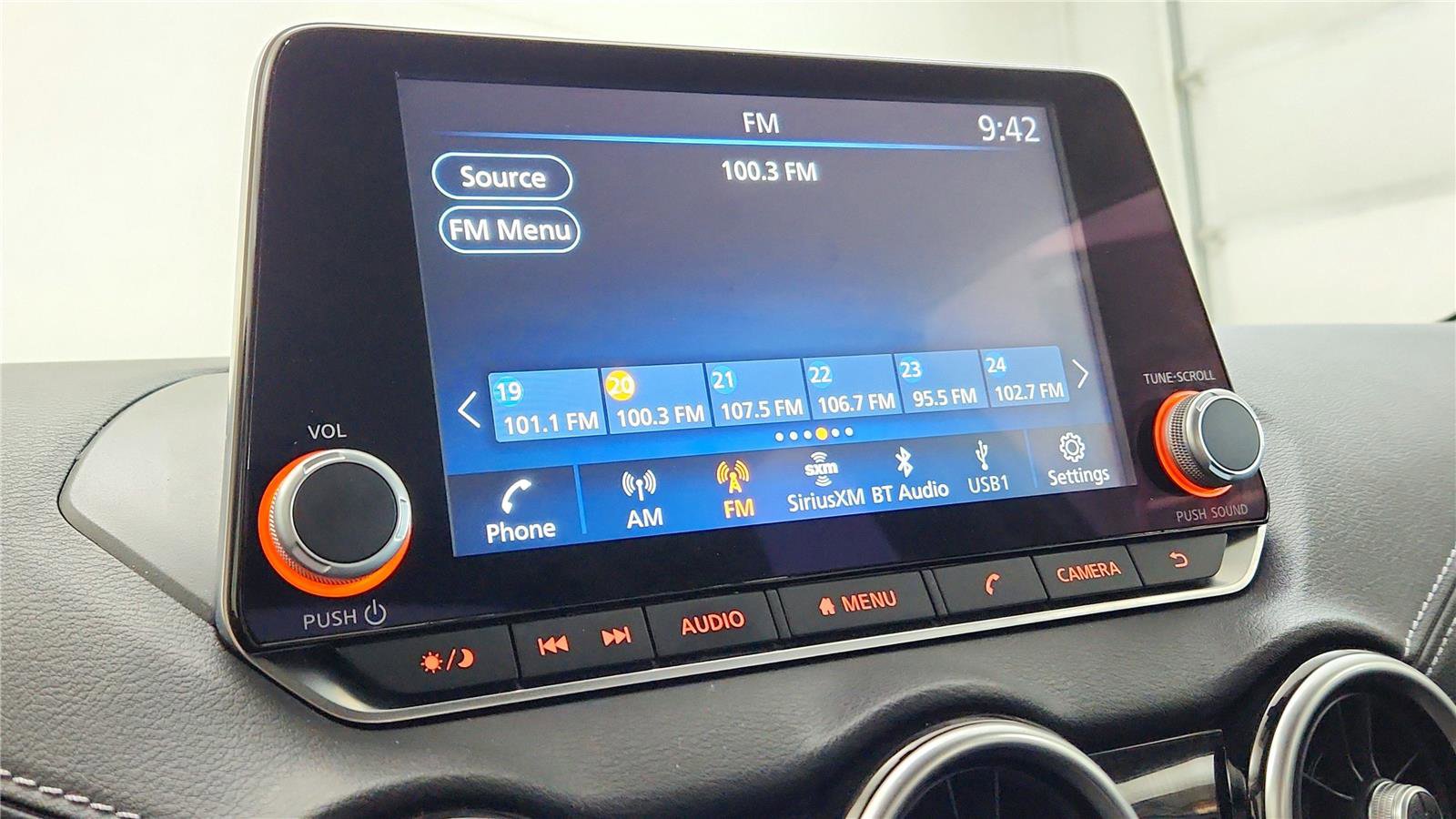 Used 2023 Nissan Sentra SV FWD image 23
