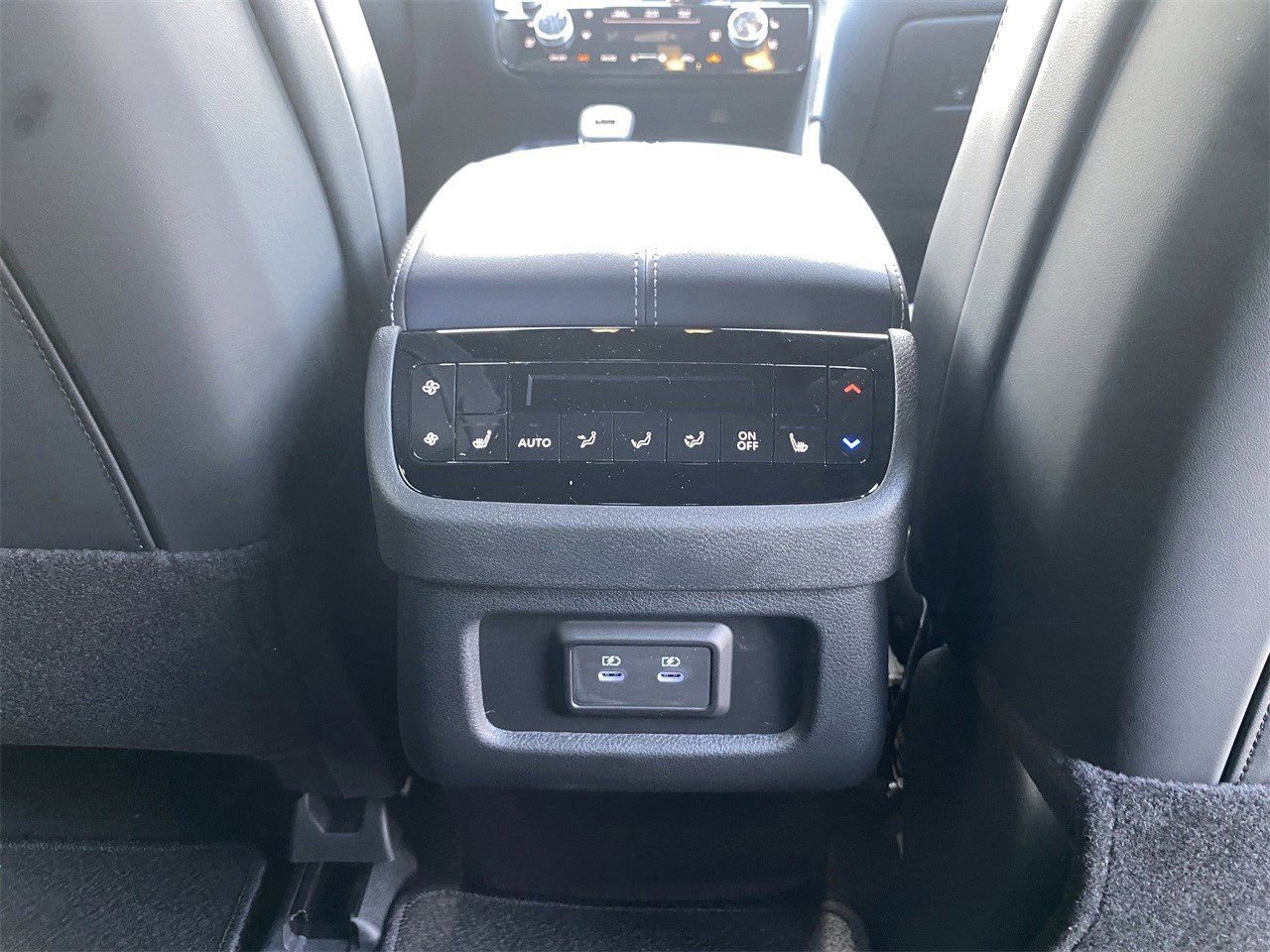 New 2026 INFINITI QX60 Sport w/ Dark Cargo Package image 28