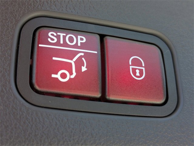 Used 2024 Mercedes-Benz GLC 300 GLC 300 image 19