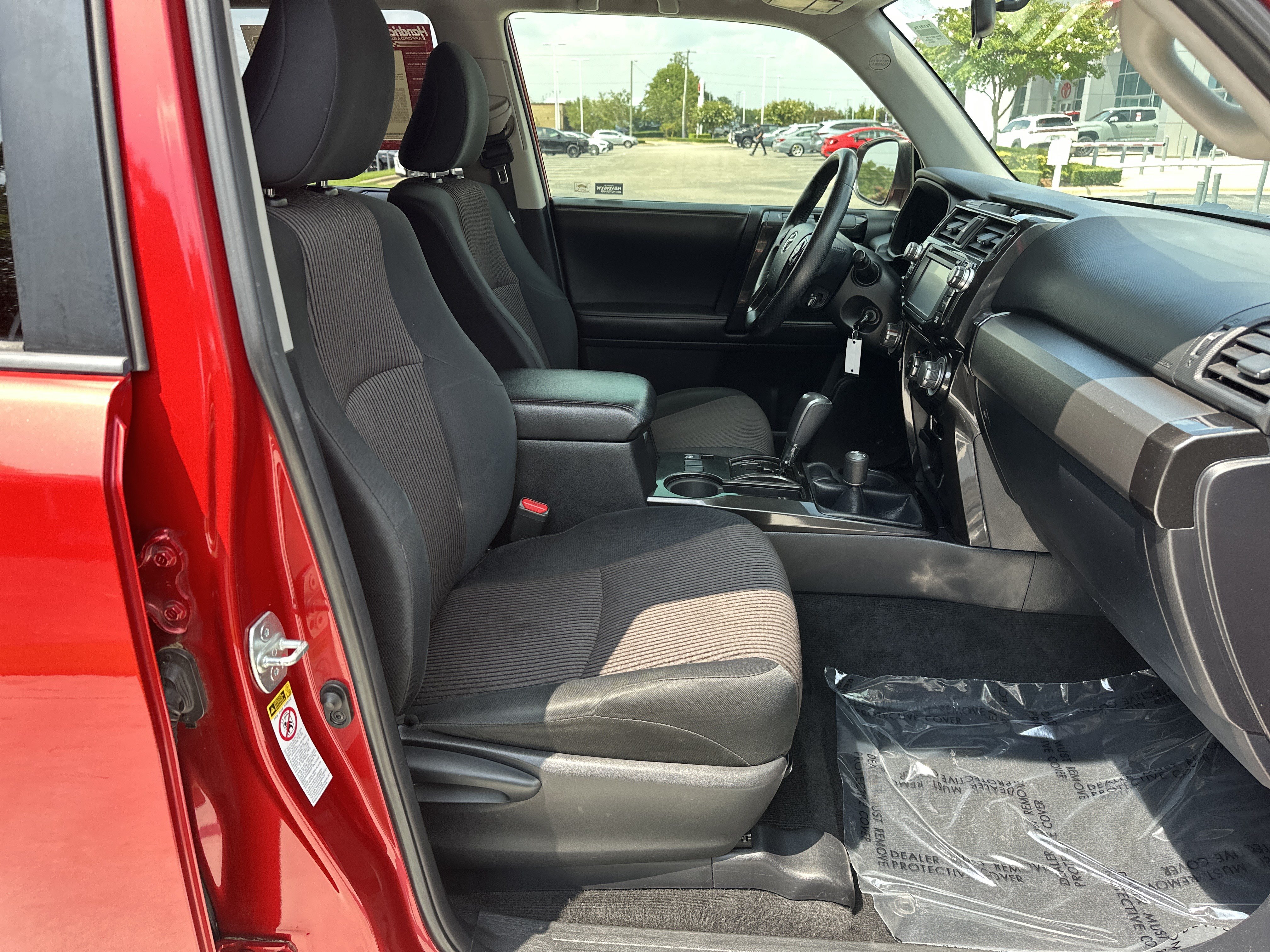 Used 2014 Toyota 4Runner Trail AWD/4WD image 33