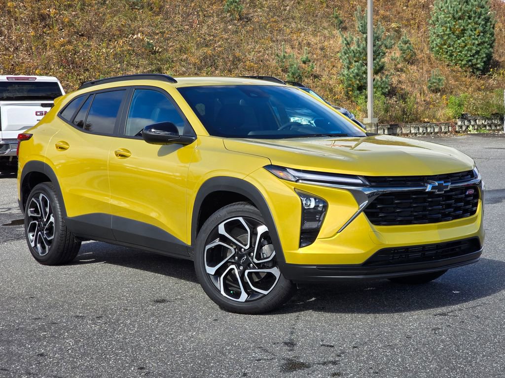 New 2025 Chevrolet Trax RS w/ Driver Confidence Package