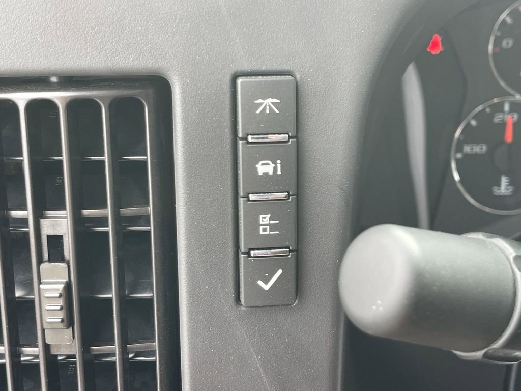 New 2025 GMC Savana 3500 w/ Power Convenience Package image 23