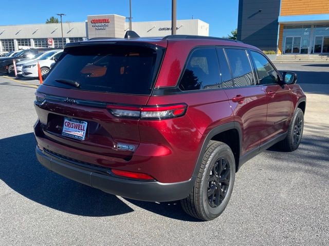 New 2025 Jeep Grand Cherokee Altitude AWD/4WD image 7