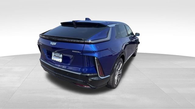 Certified 2024 Cadillac Lyriq Luxury w/ LPO, Floor Liner Package AWD/4WD image 7