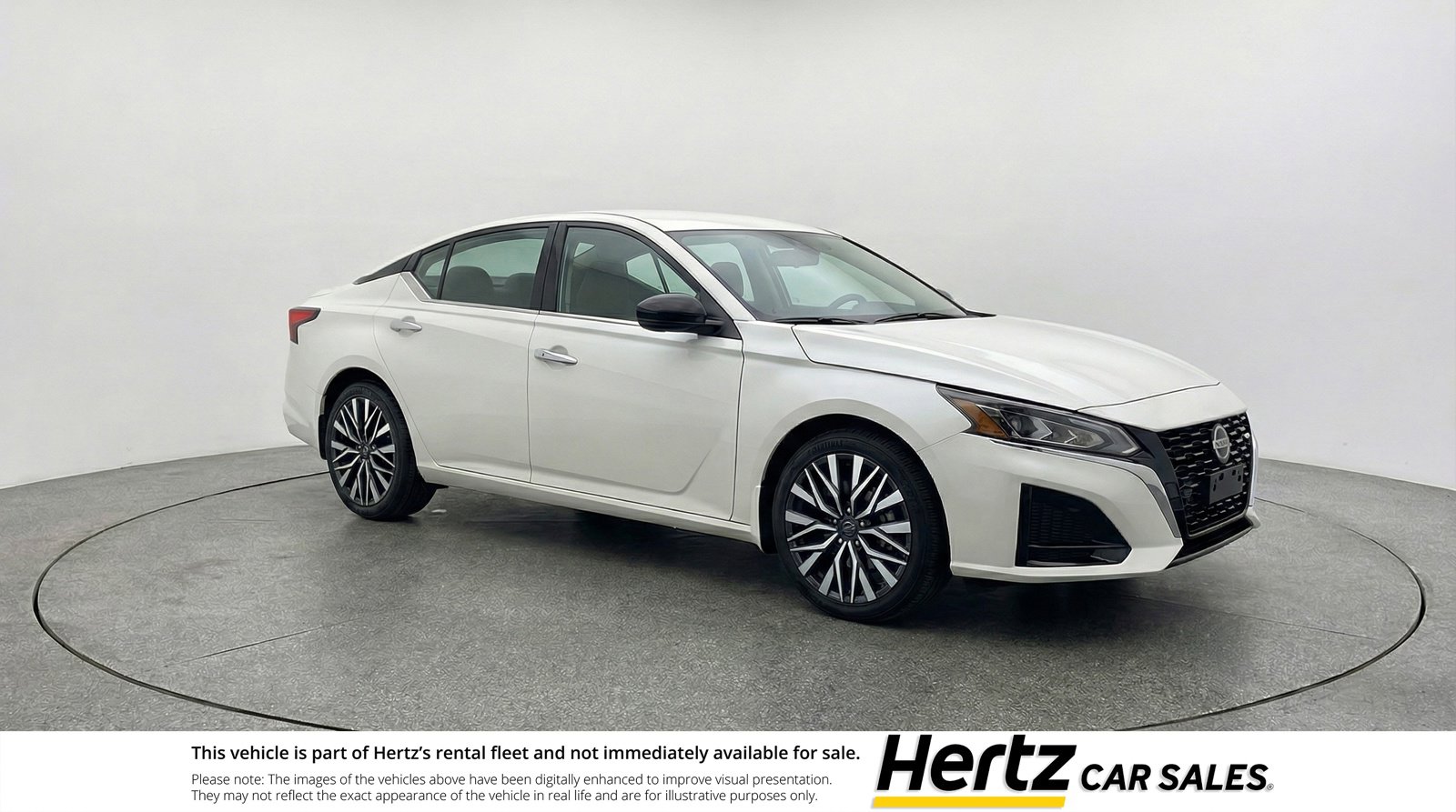Used 2025 Nissan Altima 2.5 SV FWD image 1