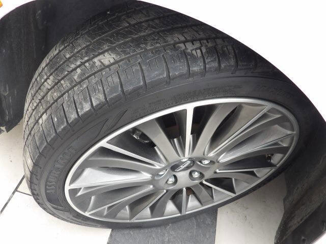 Used 2015 Lincoln MKZ Base 4dr Sedan w/ Equipment Group 202A Reserve image 21