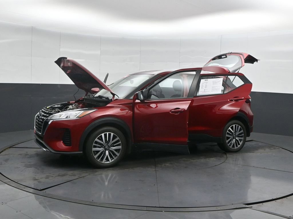 Used 2023 Nissan Kicks SV FWD image 47