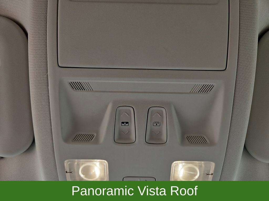 Used 2021 Ford Escape Titanium w/ Class II Trailer Tow Package image 23