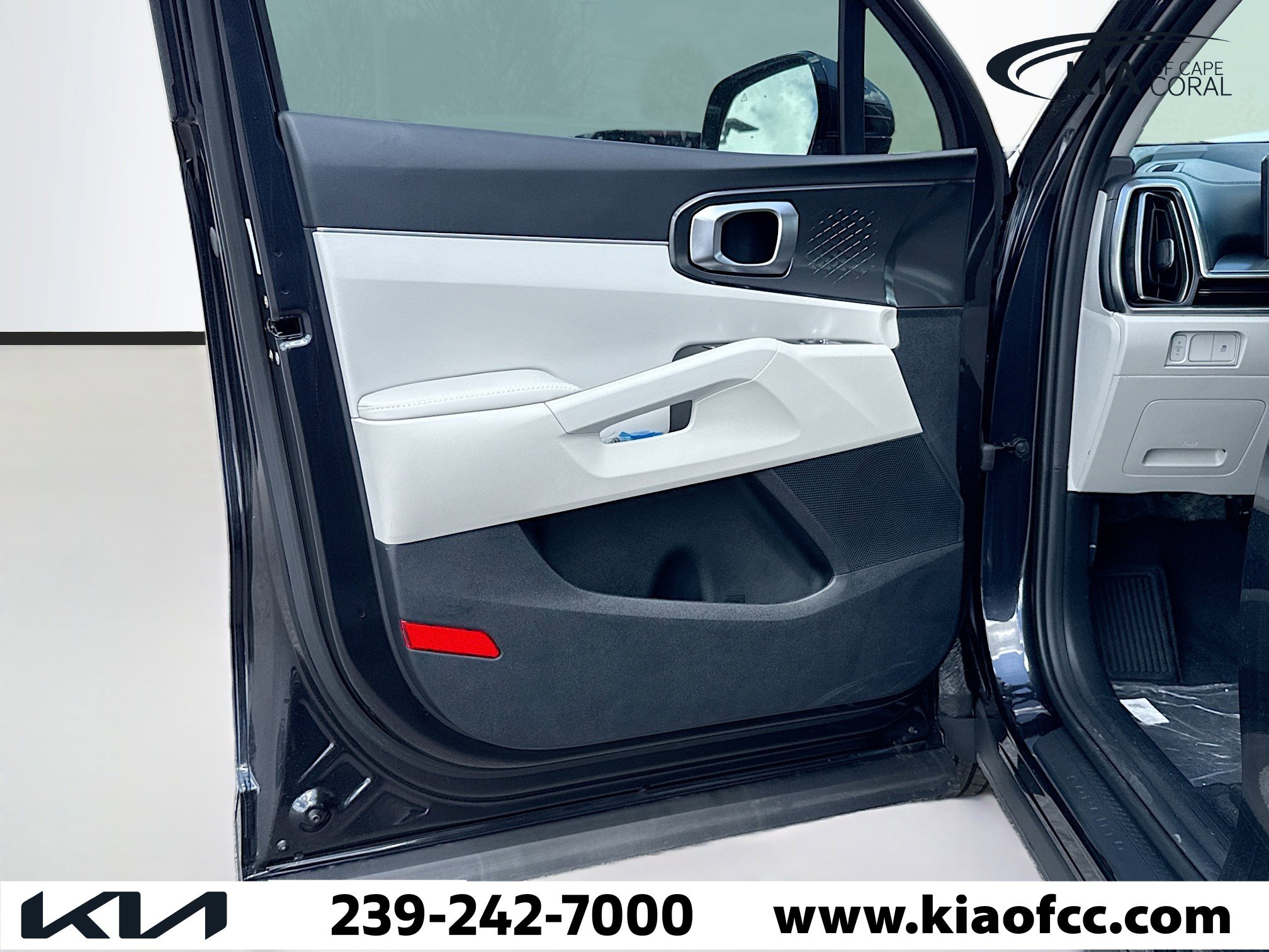 New 2026 Kia Sorento S w/ S Panoramic Sunroof Package FWD image 22