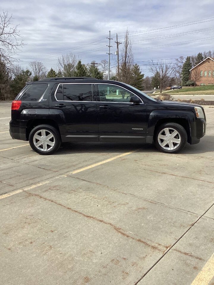 Used 2011 GMC Terrain SLT FWD image 7