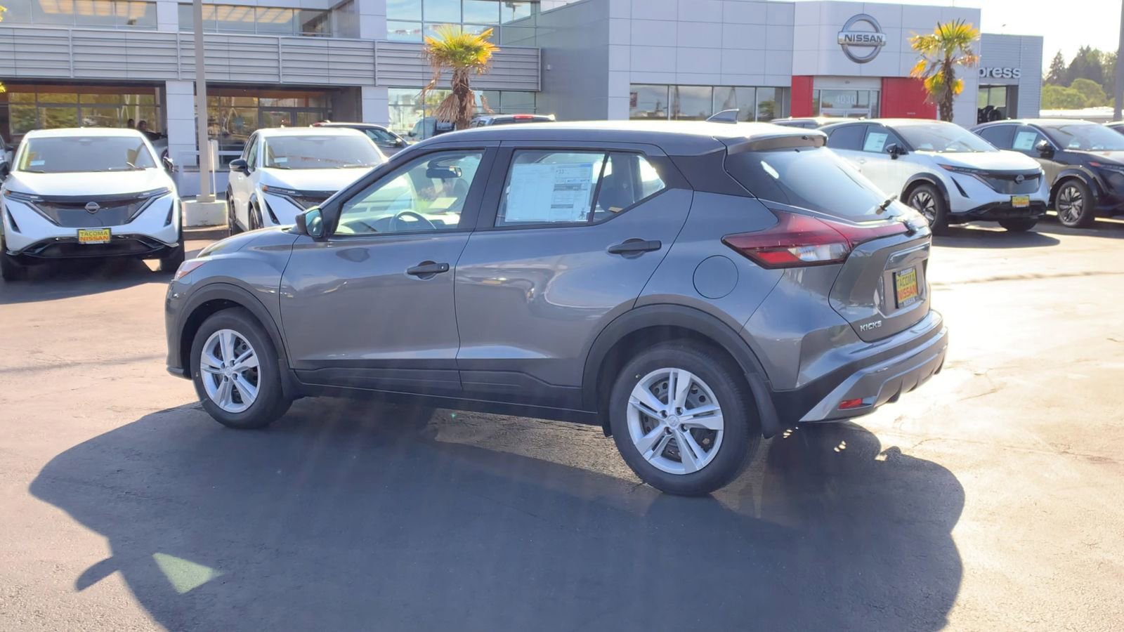 New 2025 Nissan Kicks Play S image 6