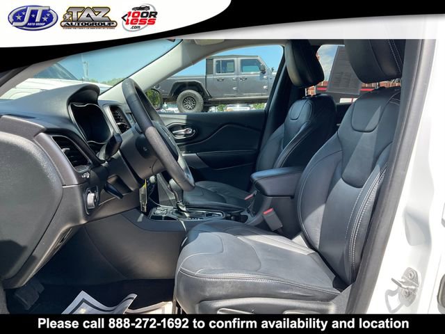 Used 2019 Jeep Cherokee Latitude w/ Popular Appearance Group FWD image 9