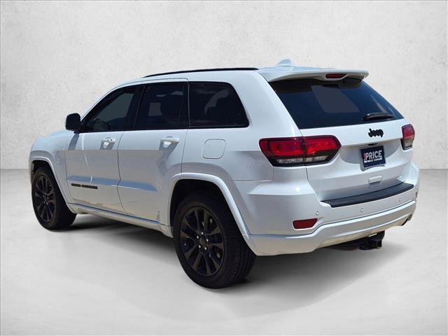 Used 2018 Jeep Grand Cherokee Altitude RWD image 7