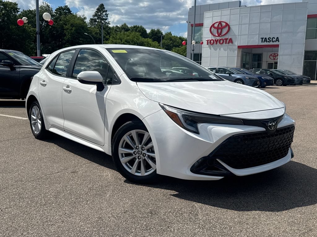Used 2023 Toyota Corolla SE