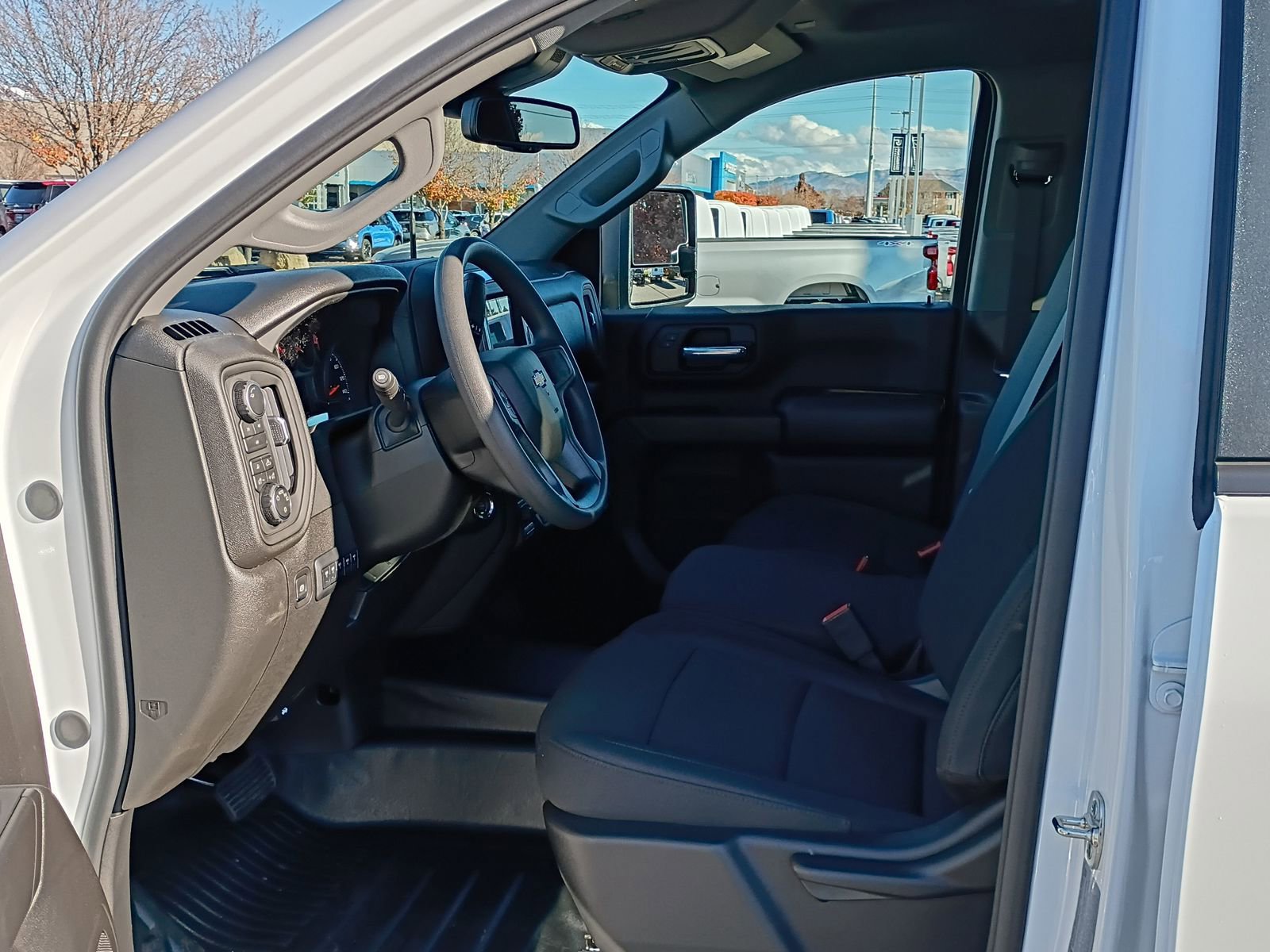 New 2026 Chevrolet Silverado 3500 W/T image 30