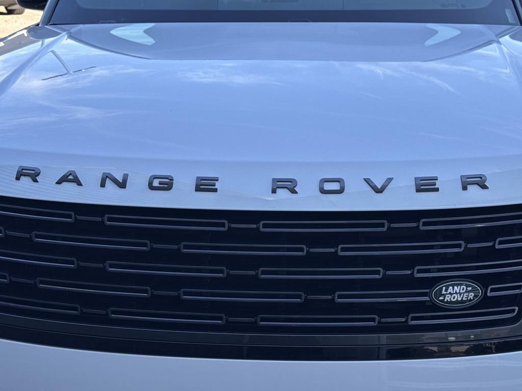 New 2026 Land Rover Range Rover SE AWD/4WD image 11