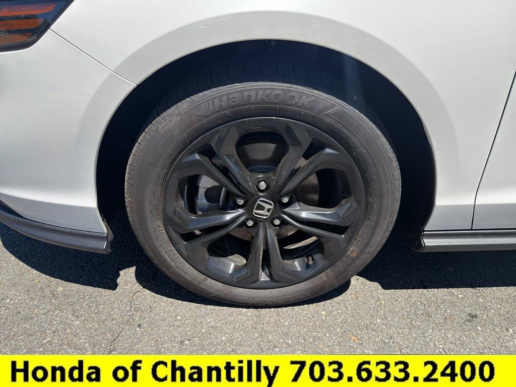Used 2025 Honda Accord SE image 28