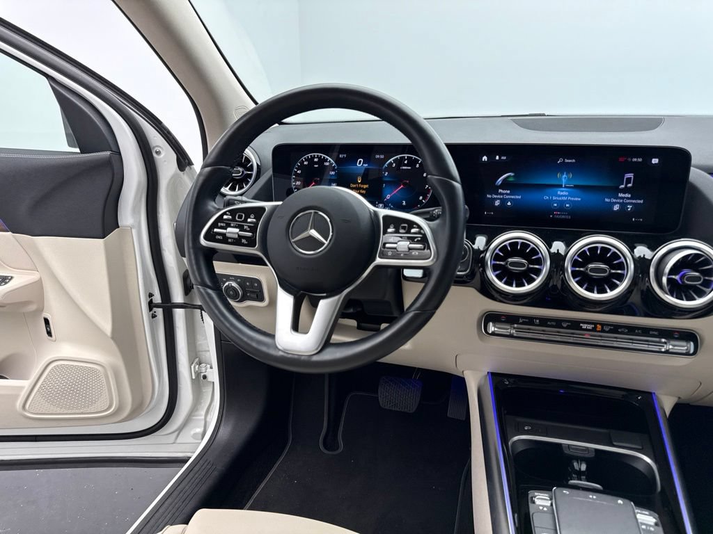 Used 2023 Mercedes-Benz GLA 250 4MATIC image 30