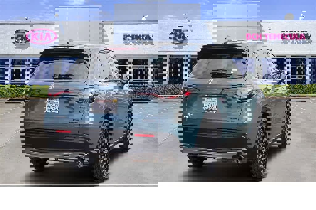 Used 2025 Honda HR-V Sport image 4