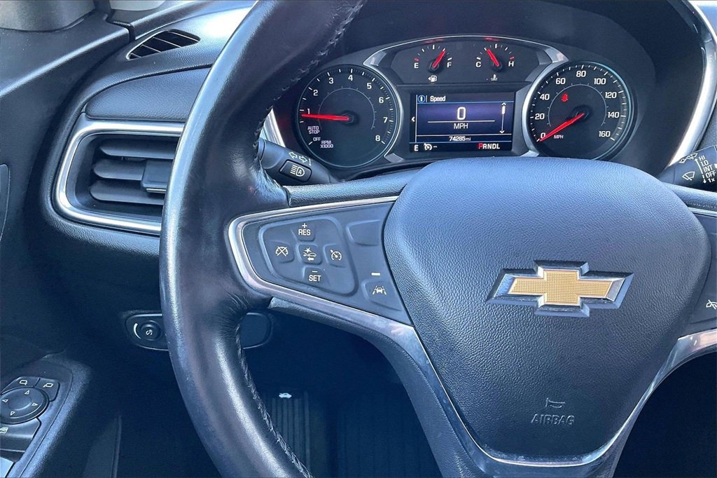 Used 2019 Chevrolet Equinox LT image 18