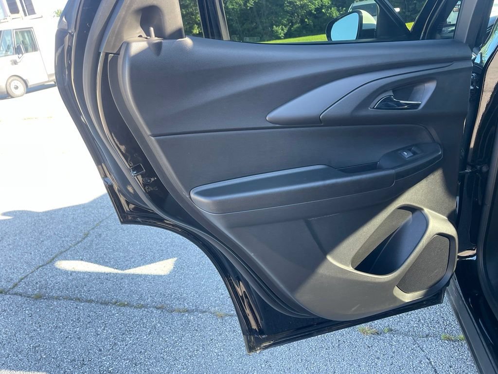 Used 2023 Chevrolet TrailBlazer ACTIV w/ Sun and Liftgate Package AWD/4WD image 16