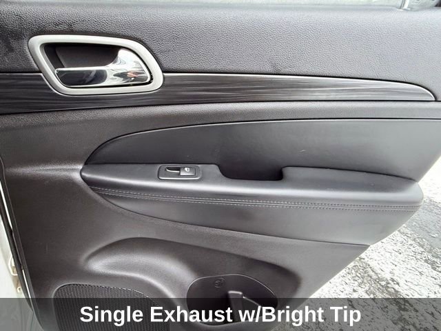 Used 2021 Jeep Grand Cherokee Laredo X image 49