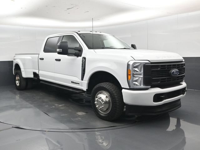 Used 2025 Ford F350 XL AWD/4WD image 1
