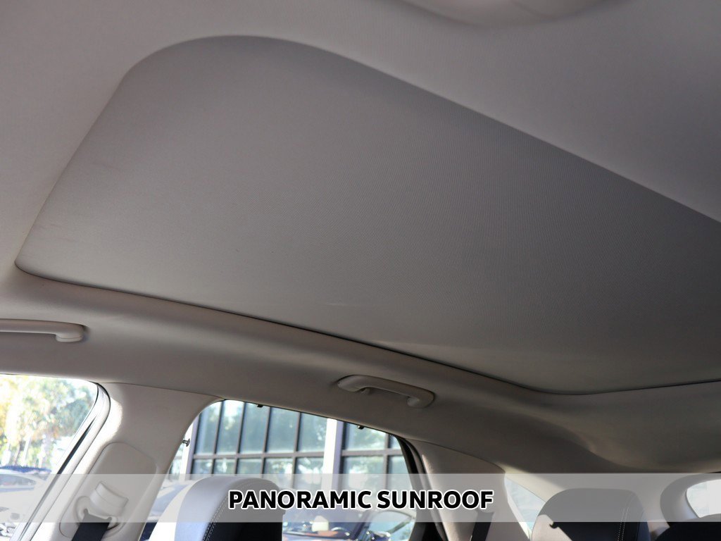 Used 2023 Genesis GV70 2.5T w/ Advanced Package image 4