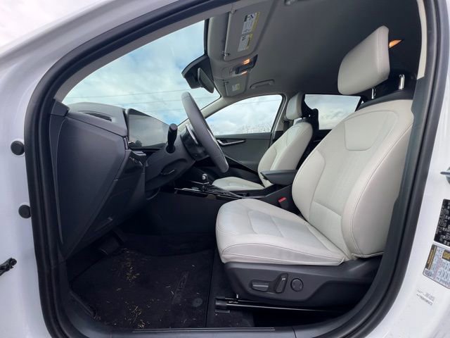 Certified 2024 Kia Niro EX FWD image 14