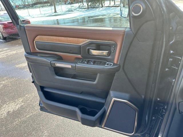 Used 2021 RAM 3500 Limited image 23