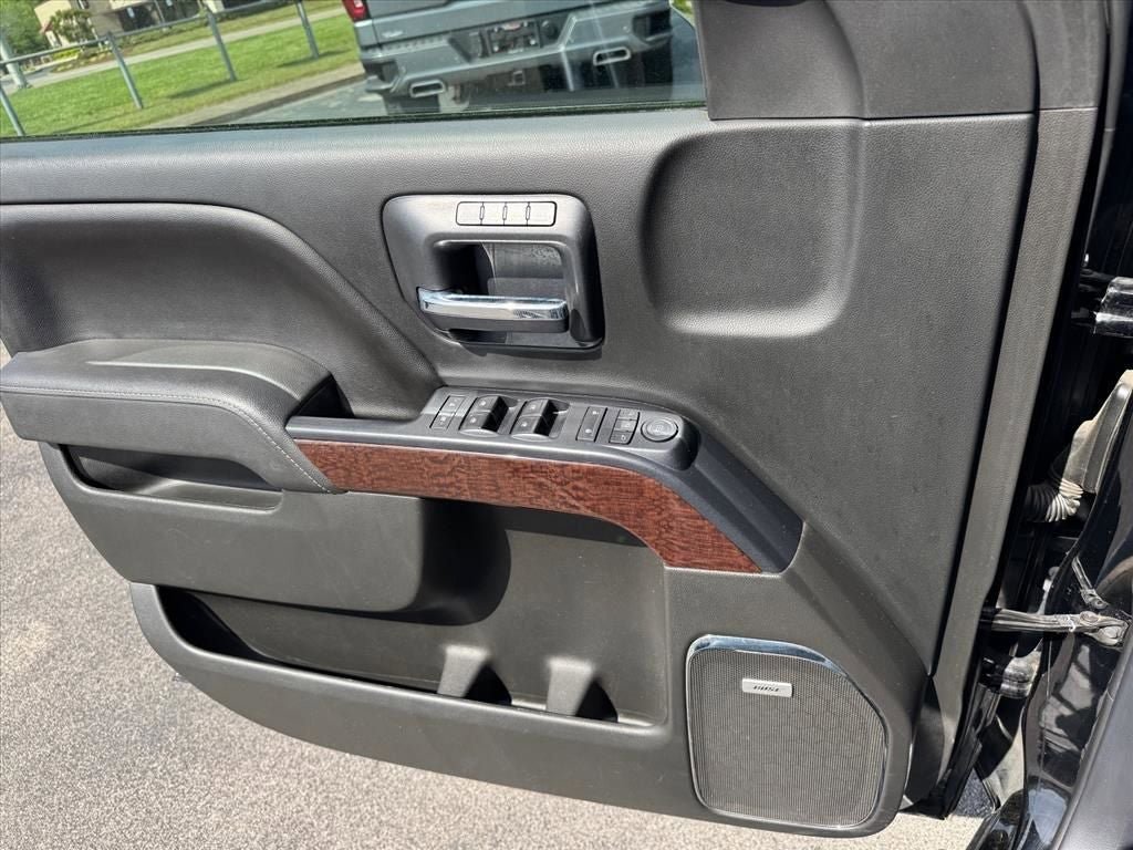 Used 2015 GMC Sierra 1500 SLT w/ SLT Crew Cab Value Package RWD image 19