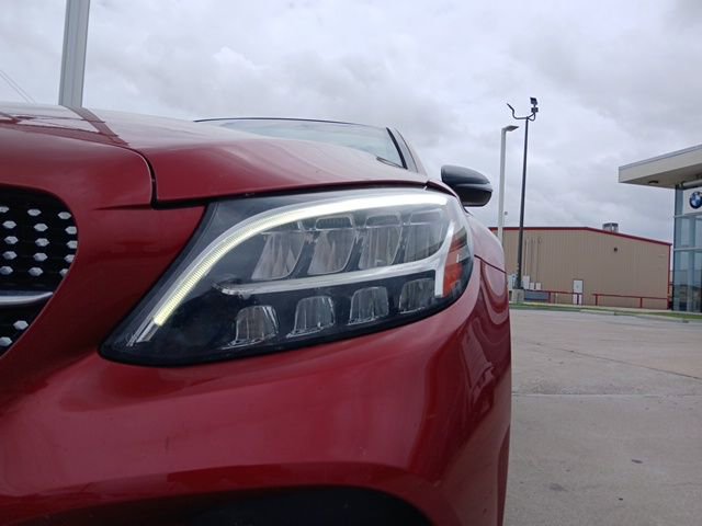 Used 2019 Mercedes-Benz C 300 Sedan image 4