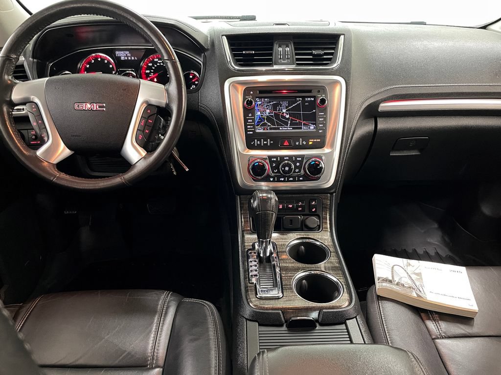 Used 2015 GMC Acadia SLT FWD image 2