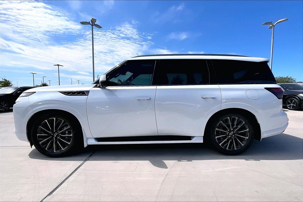 New 2027 INFINITI QX80 Autograph w/ Premium Cargo Package AWD/4WD image 6