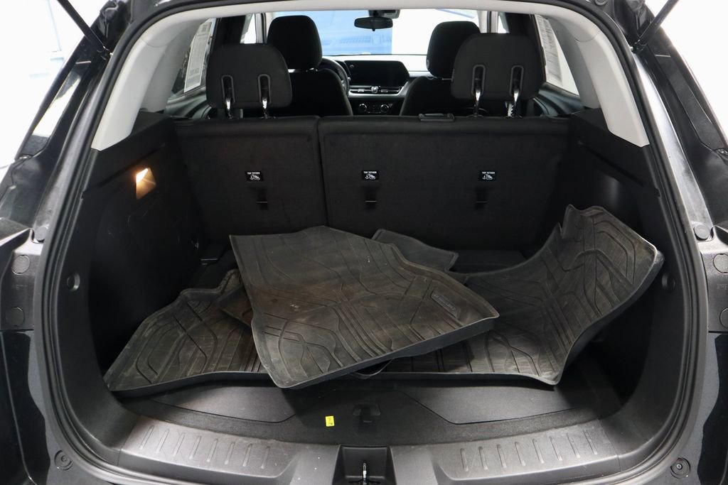 Used 2024 Chevrolet TrailBlazer LT w/ Driver Confidence Package FWD image 13