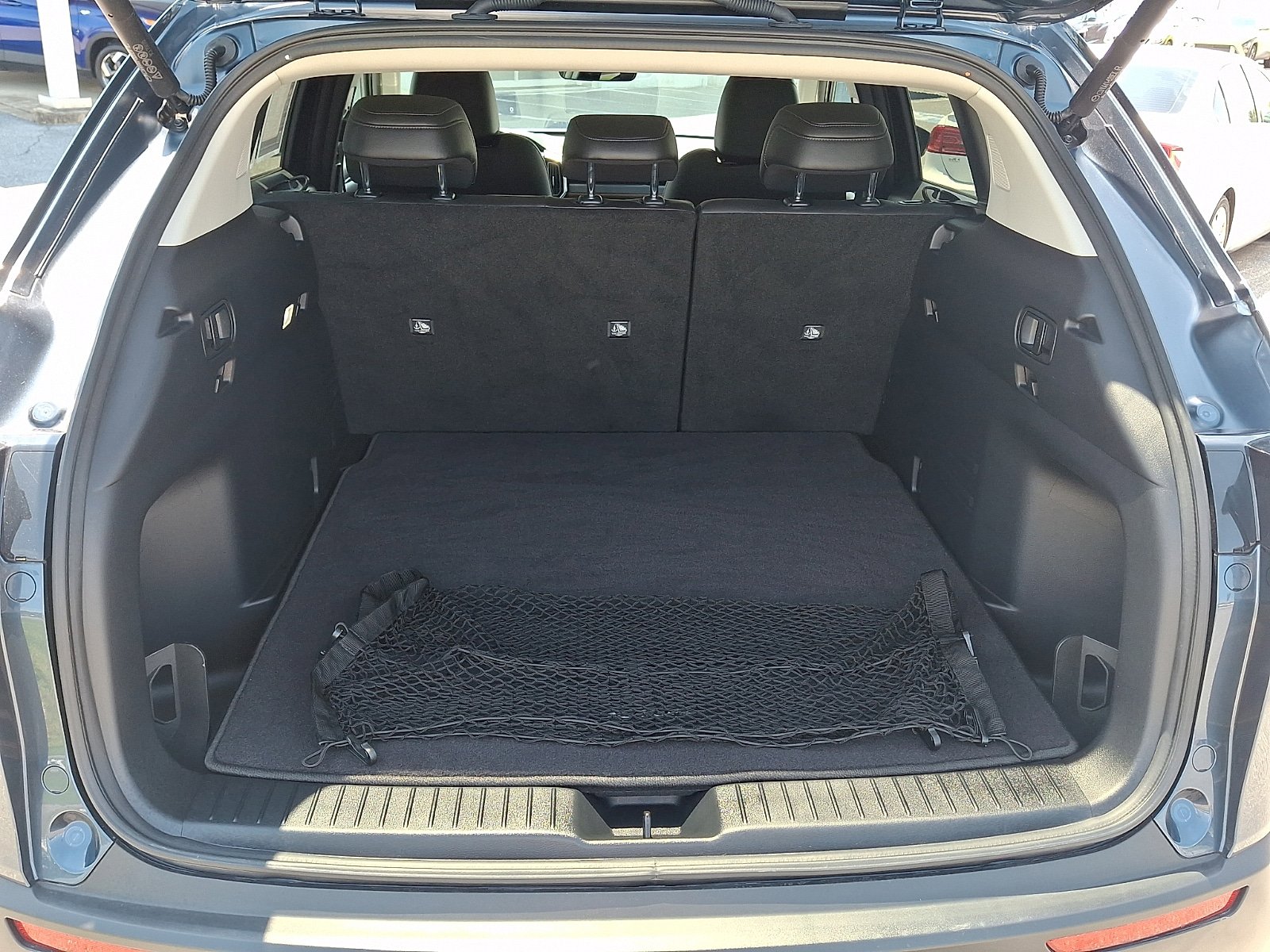 Used 2023 MAZDA CX-50 AWD 2.5 S w/ Cargo Package image 29
