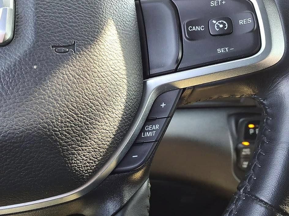Used 2022 RAM 1500 Big Horn AWD/4WD image 29