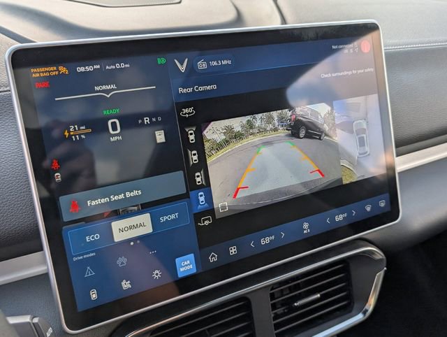 Used 2023 VinFast VF 8 Plus image 19