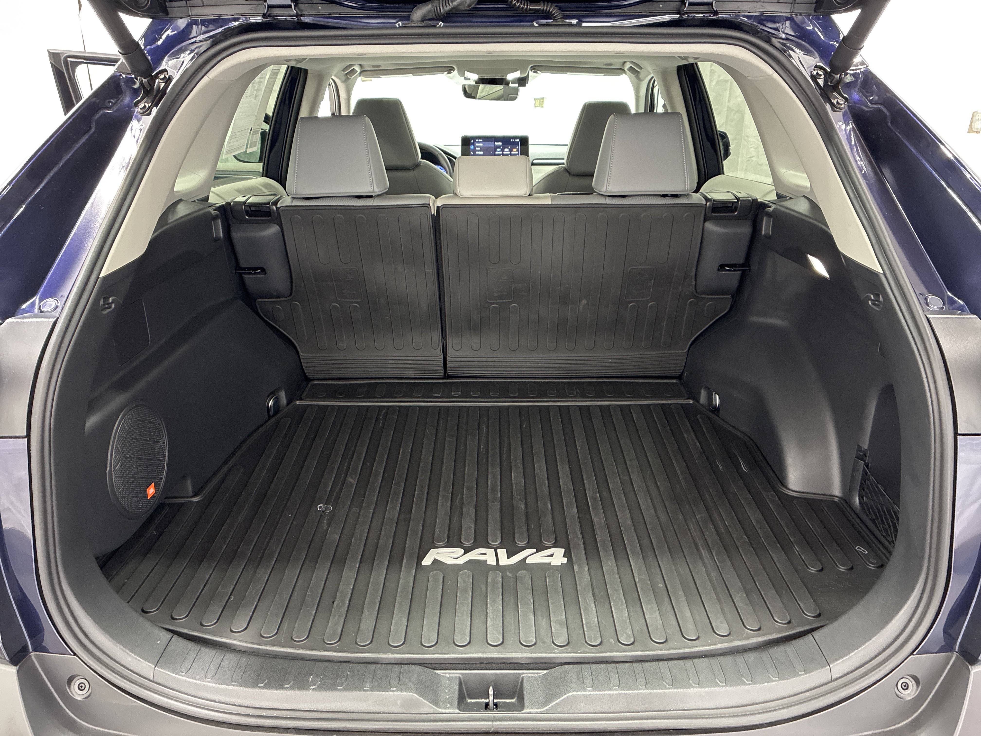 Used 2024 Toyota RAV4 Limited w/ Weather Package AWD/4WD image 8