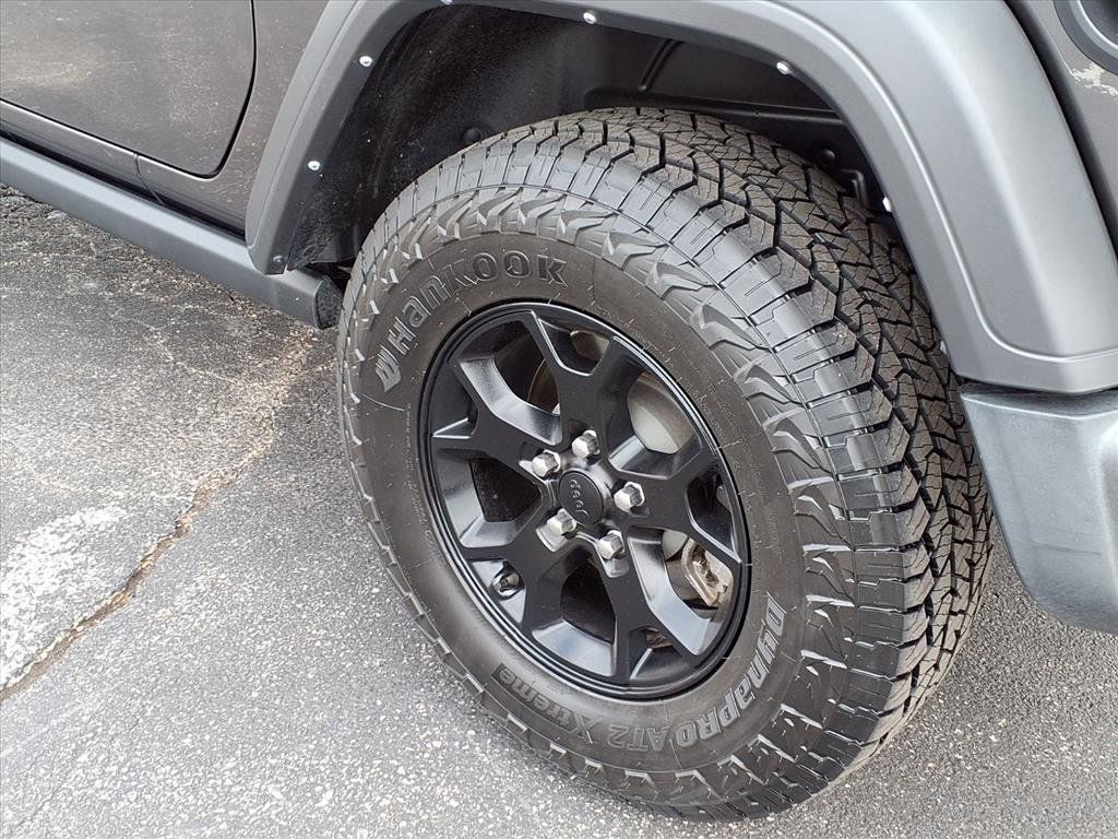 Used 2022 Jeep Wrangler Willys image 24