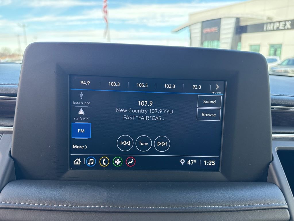 Used 2023 Chevrolet Suburban LS image 20