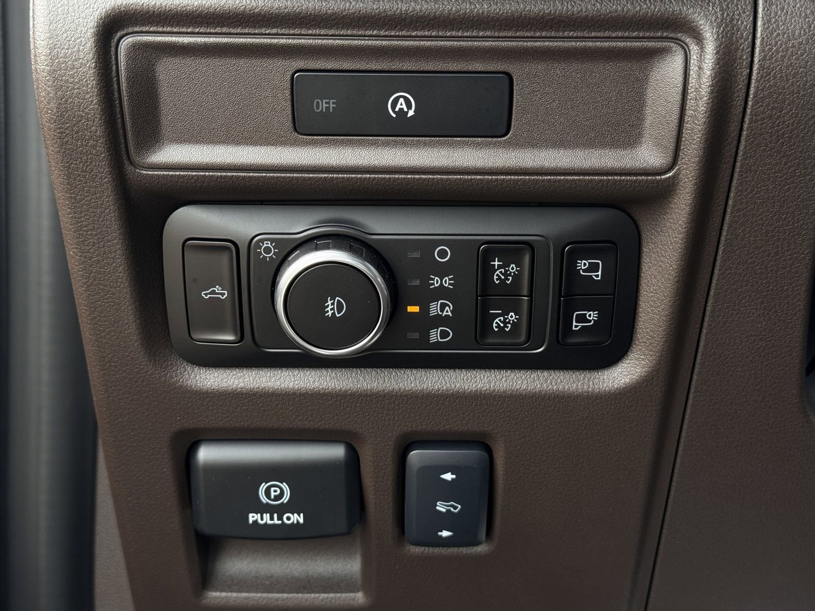 Used 2025 Ford F150 King Ranch w/ FX4 Off-Road Package image 23