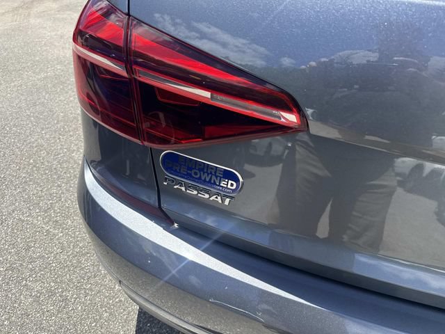 Used 2019 Volkswagen Passat 2.0T Wolfsburg w/ Wheels & Sunroof Package FWD image 7