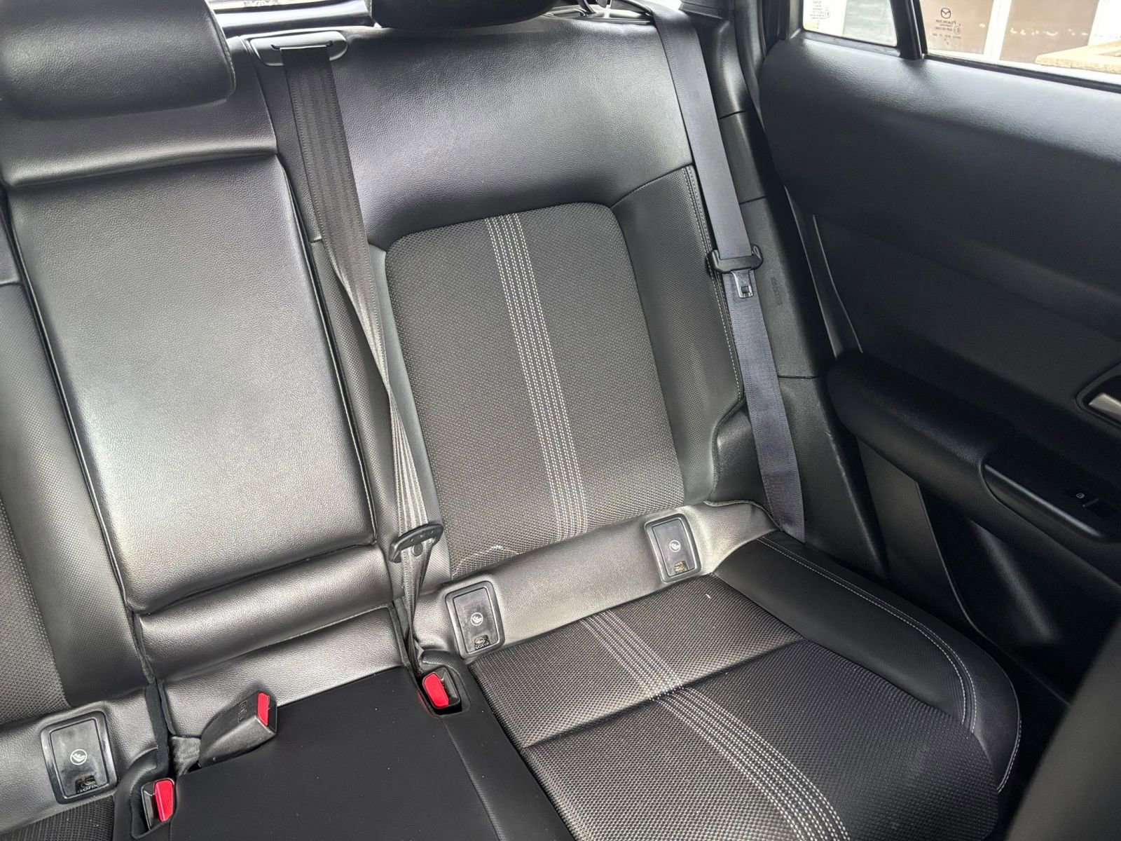 Used 2025 MAZDA CX-50 AWD 2.5 S w/ Preferred Package image 32