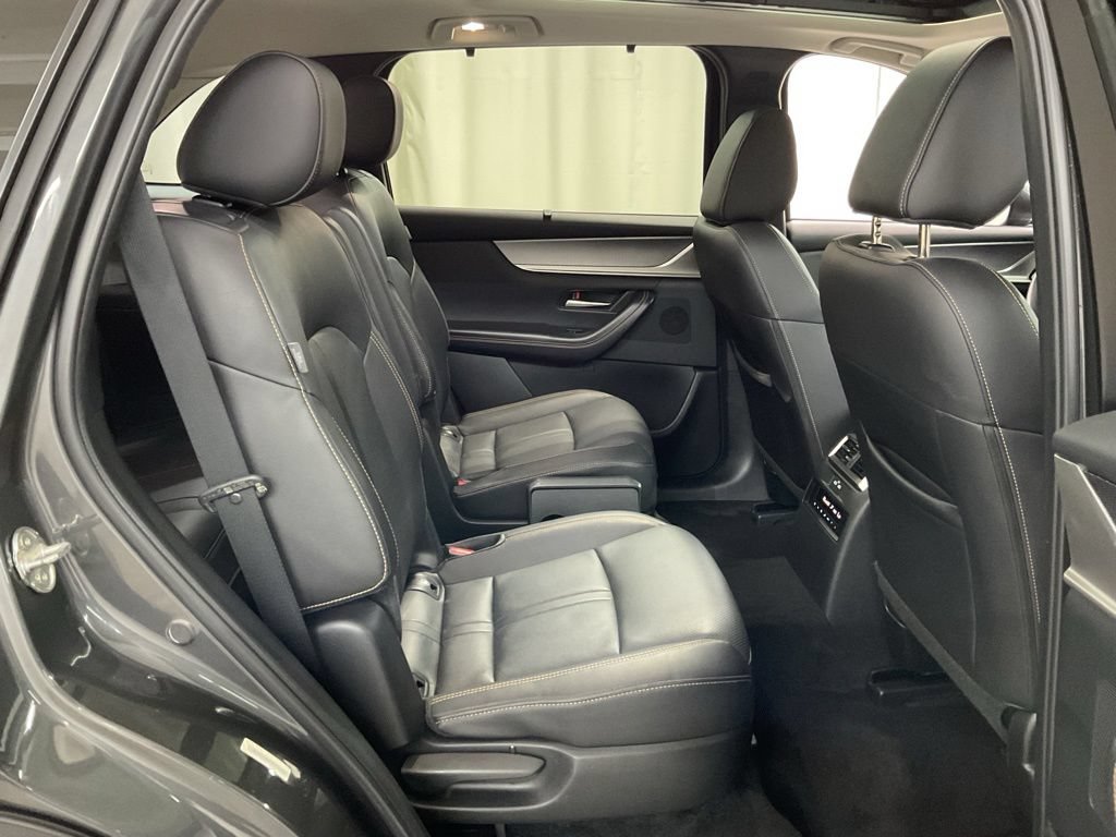 Used 2024 MAZDA CX-90 Plug-In Hybrid w/ Premium Pkg AWD/4WD image 27