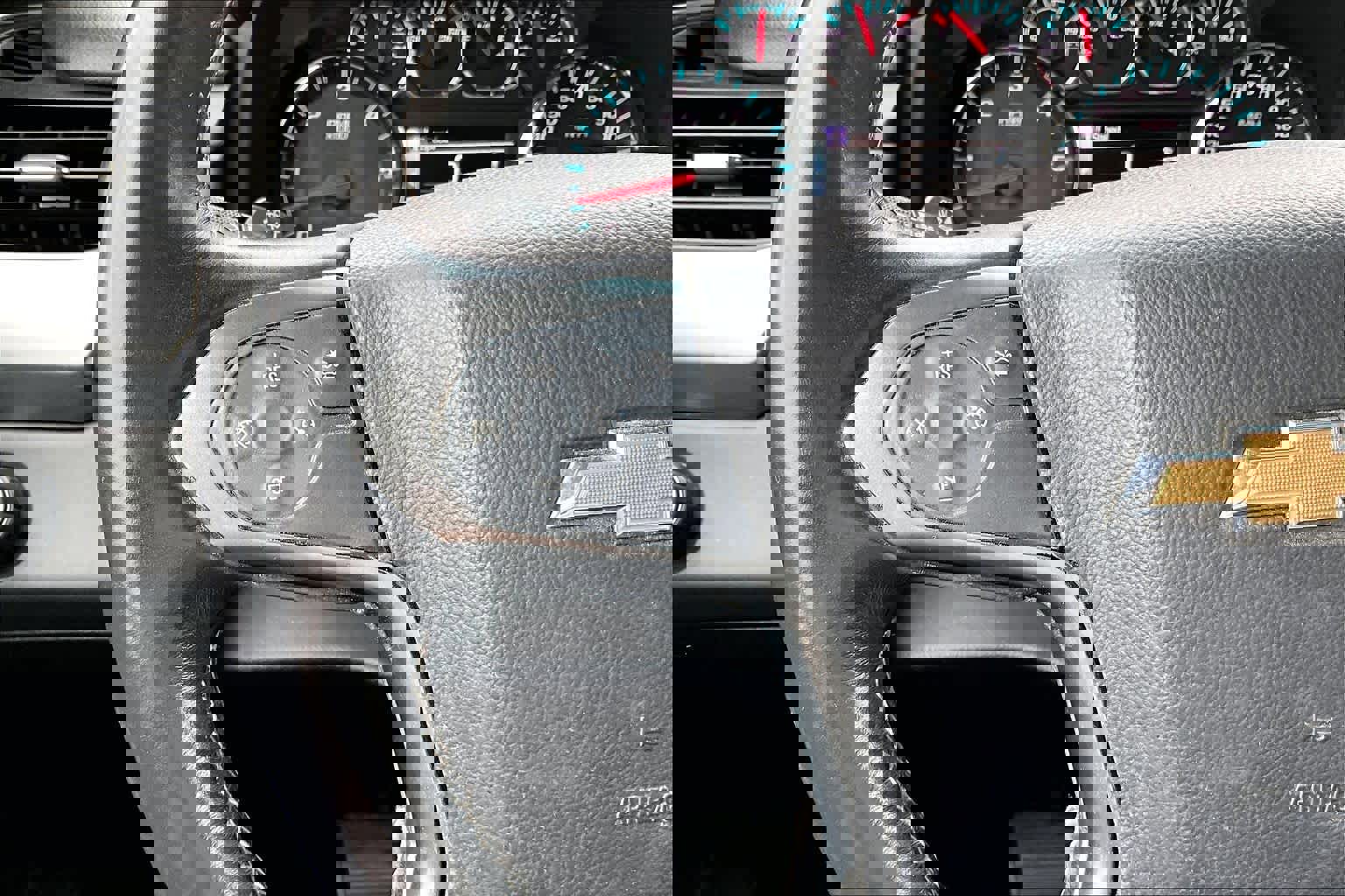 Used 2015 Chevrolet Tahoe LT w/ Texas Edition image 22