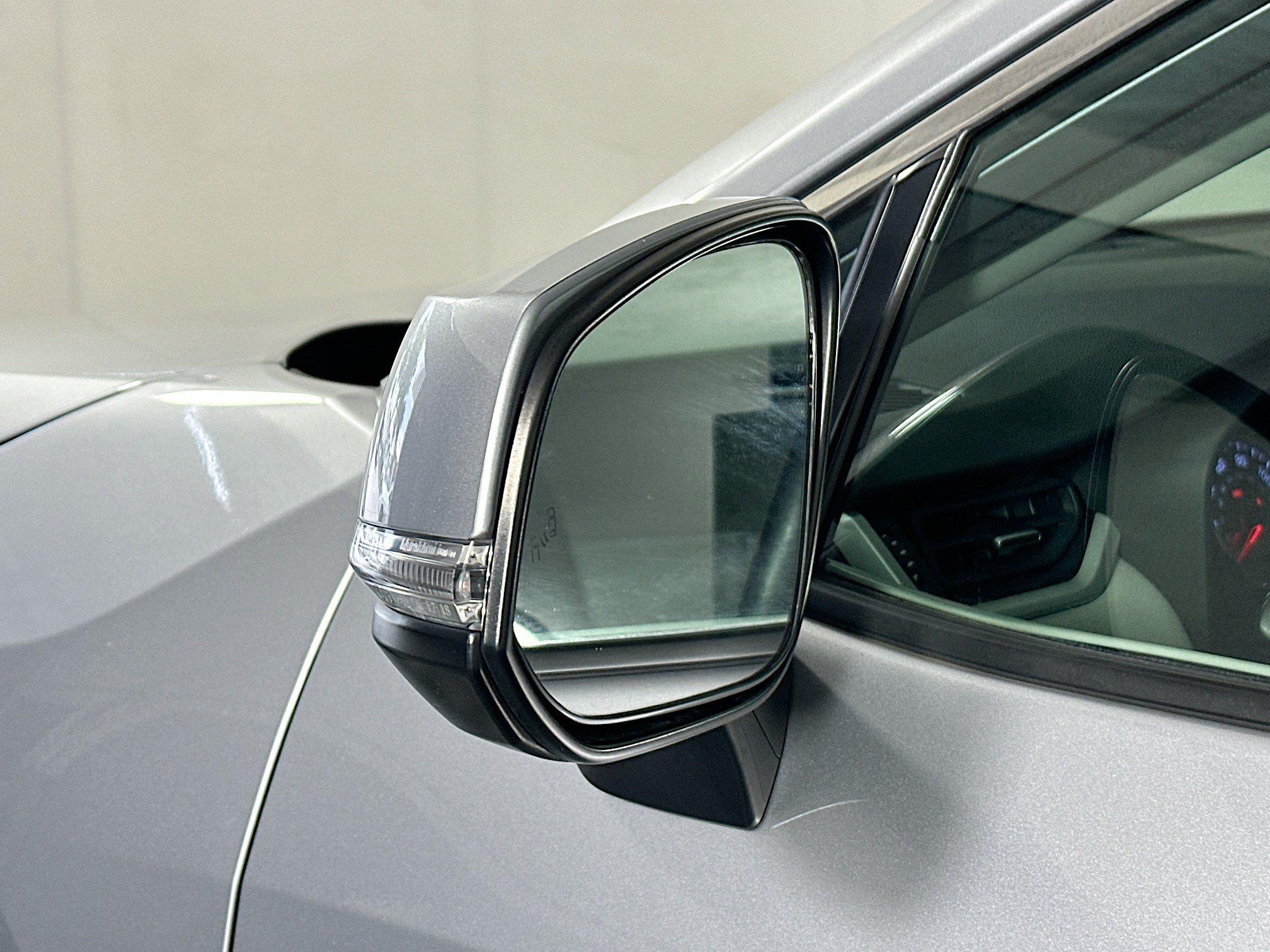 Used 2022 Toyota RAV4 XLE Premium FWD image 7