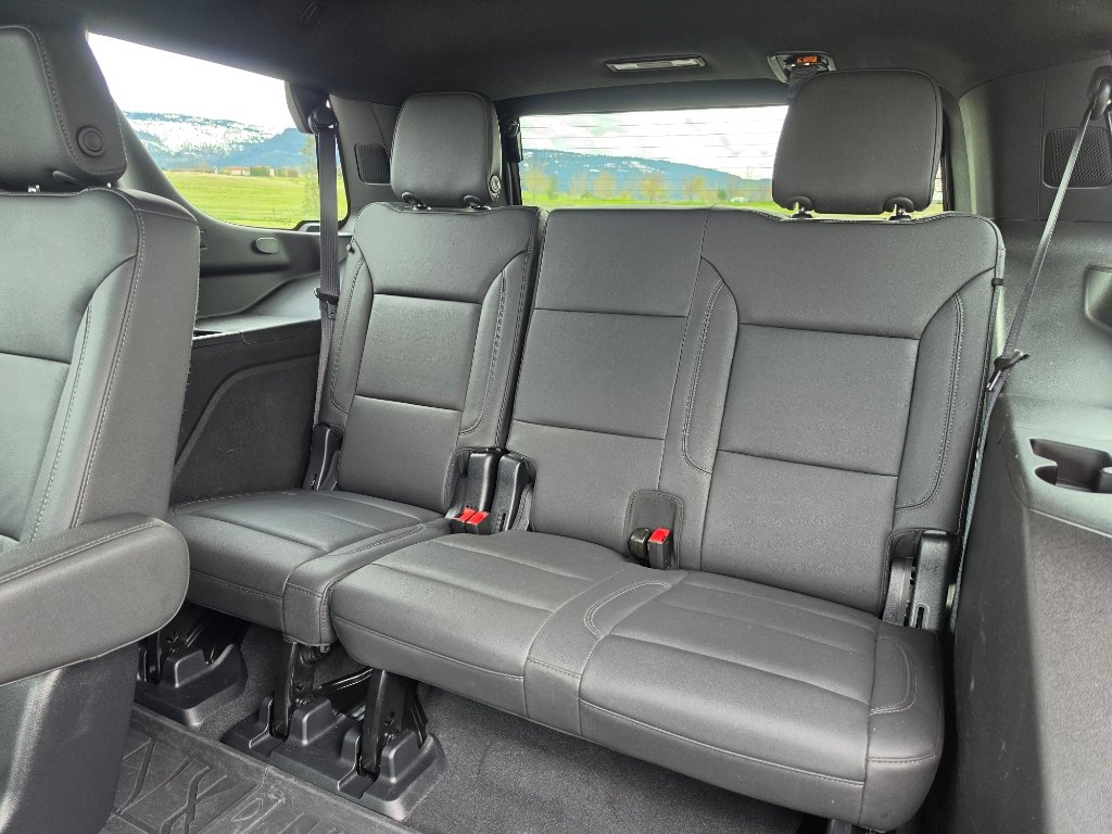 Used 2023 Chevrolet Tahoe LT w/ Luxury Package image 24