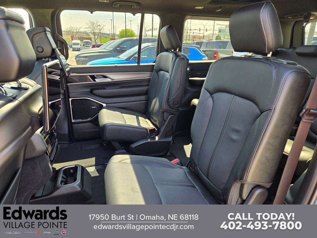New 2026 Jeep Grand Wagoneer Limited AWD/4WD image 28